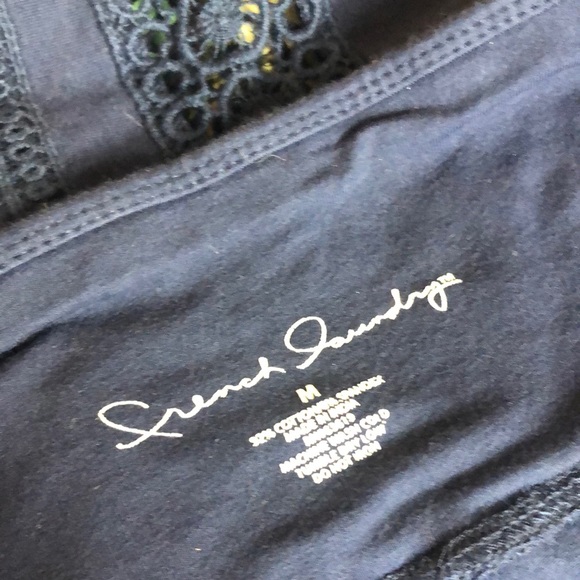 D5 - French Laundry High Waisted Navy Leggings  Size M - Picture 5 of 5